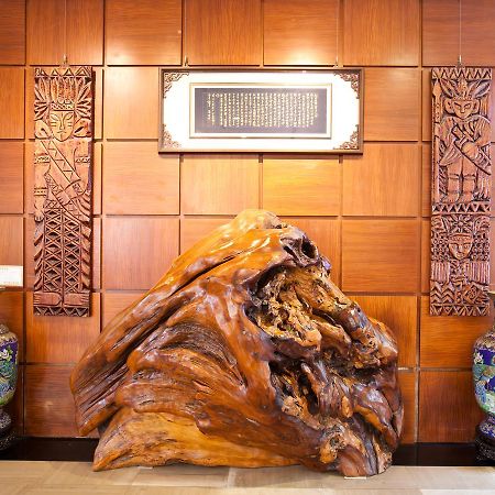 Lakeside Resort Nantou Bagian luar foto